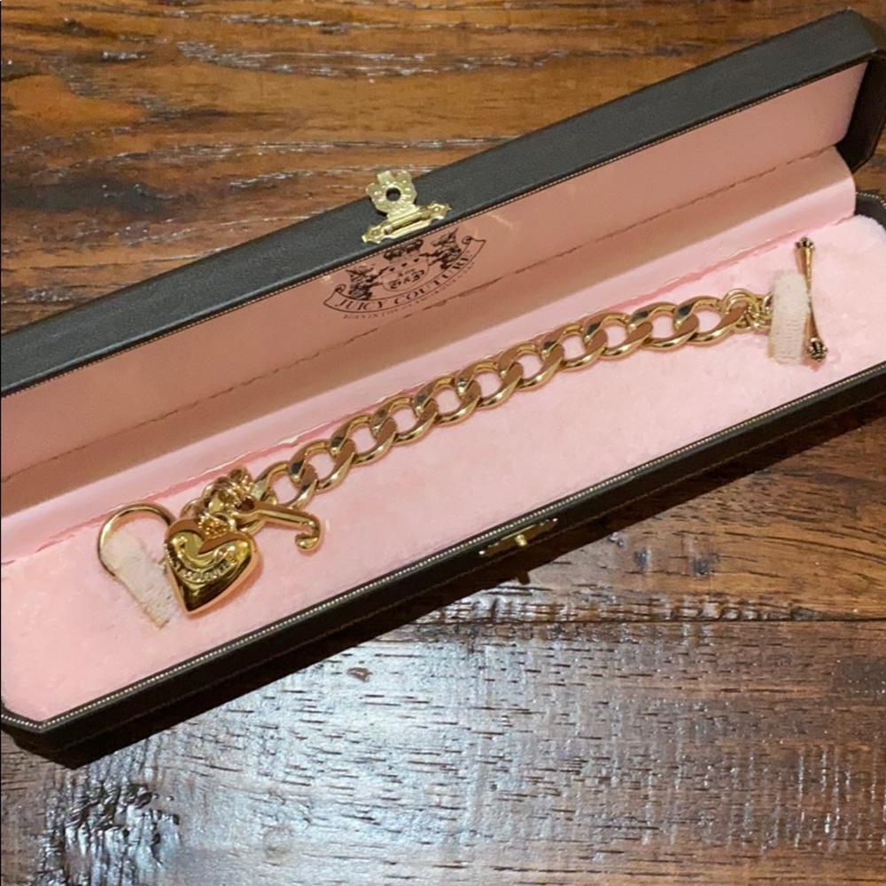 Bracelet with box